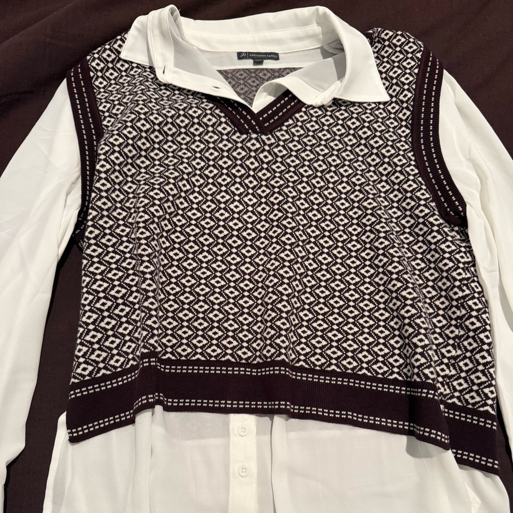 Women's Brown and White Patterned Top